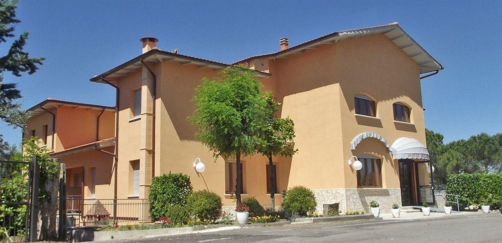 Villa Hotel Del Sole Chiusi Exterior photo
