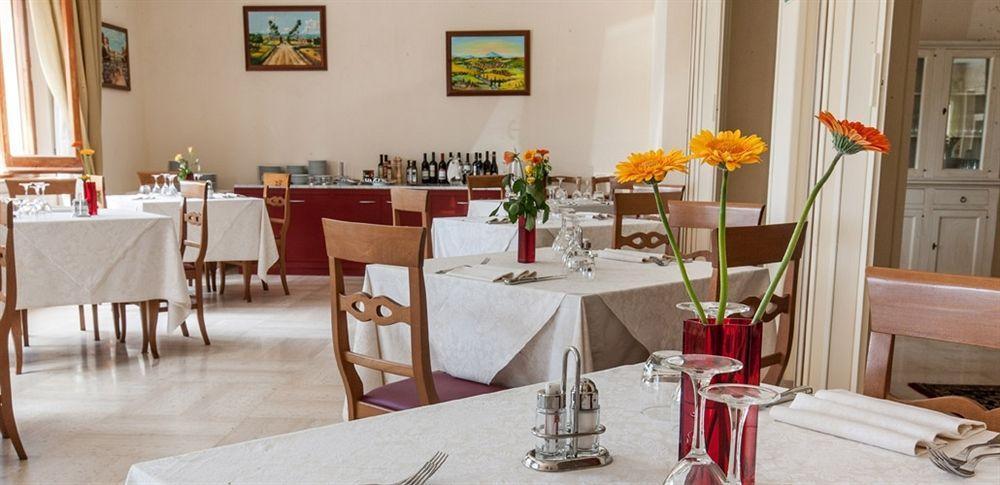 Villa Hotel Del Sole Chiusi Exterior photo