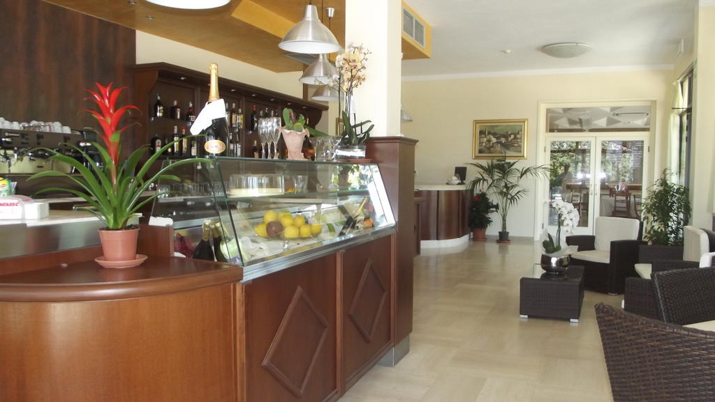 Villa Hotel Del Sole Chiusi Exterior photo