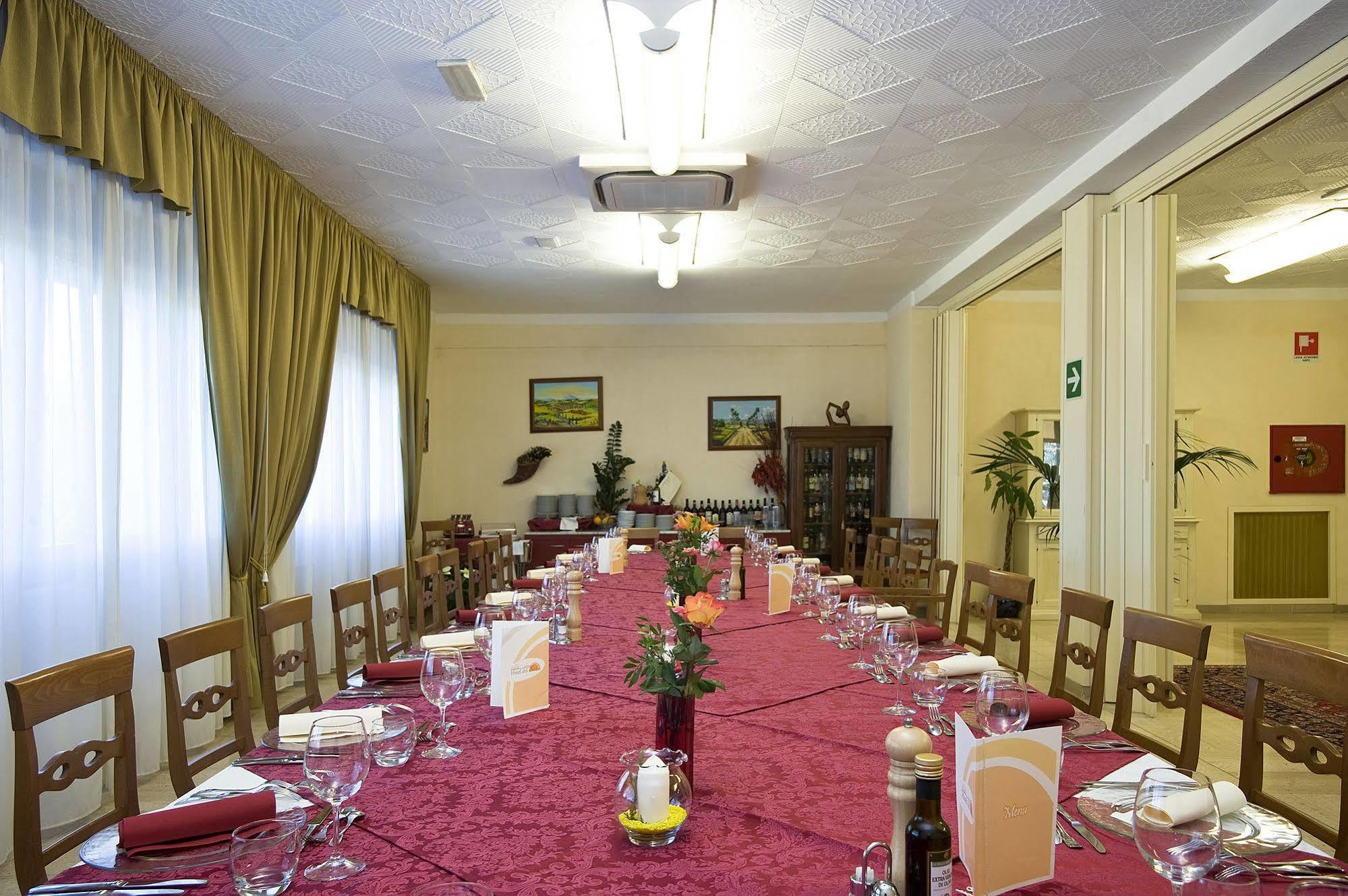 Villa Hotel Del Sole Chiusi Exterior photo